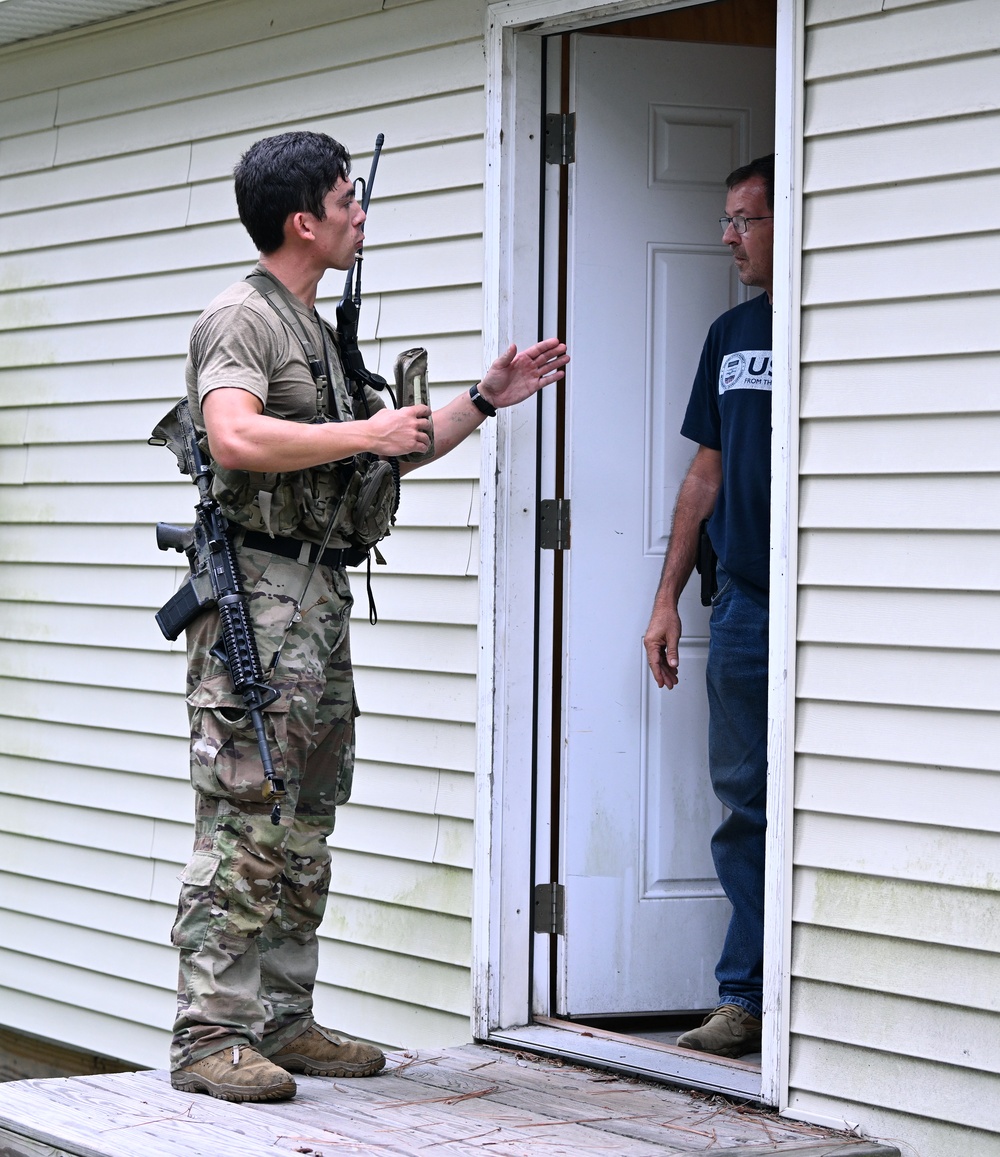 Civil Afffairs Students Take Part in Operation Sluss-Tiller Exercise