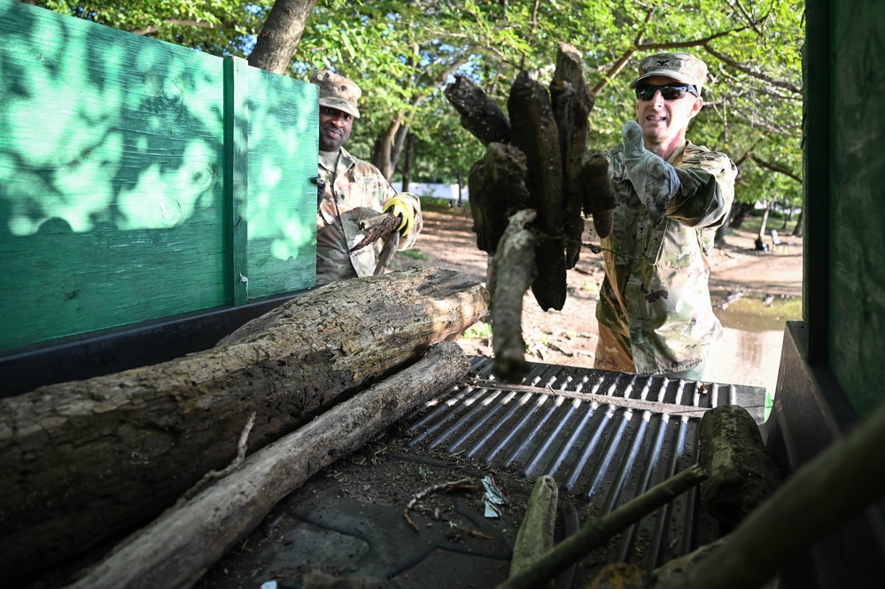 National Guard Soldiers support Safe and Beautiful effort in D.C.
