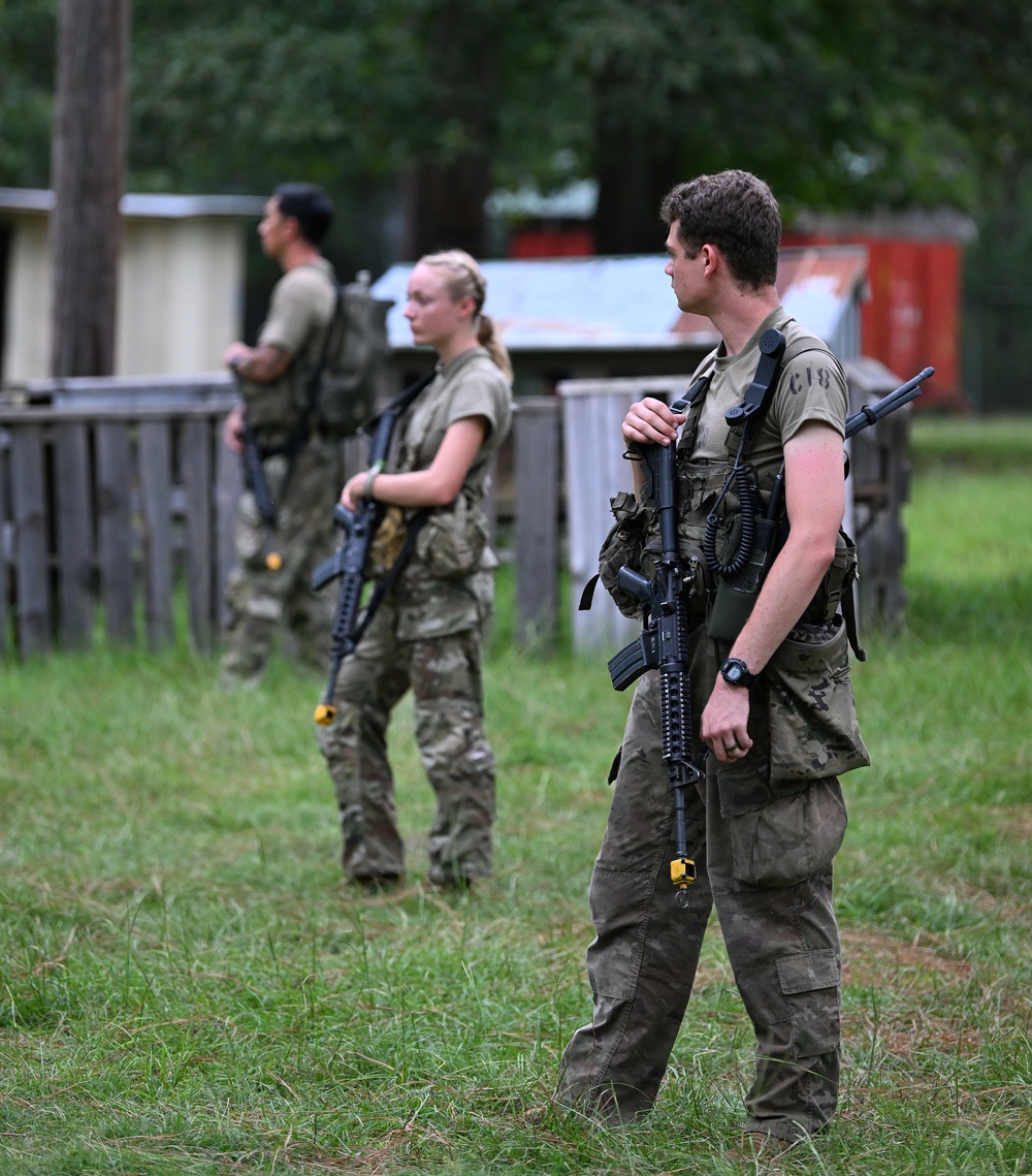 Civil Afffairs Students Take Part in Operation Sluss-Tiller Exercise