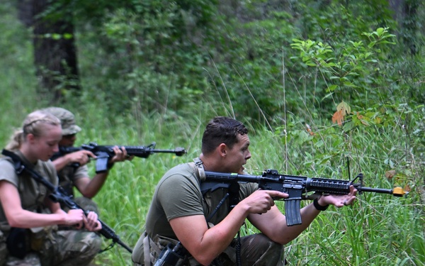 Civil Afffairs Students Take Part in Operation Sluss-Tiller Exercise
