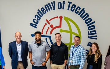 NSWC Dahlgren donates equipment to young innovators