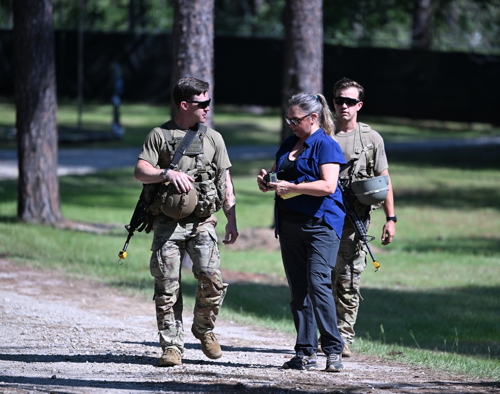 Operation Sluss-Tiller Qualifies Students