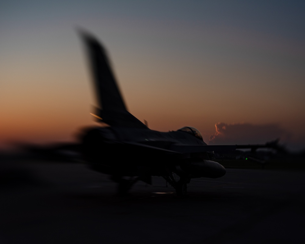 114th Fighter Wing conducts evening operations