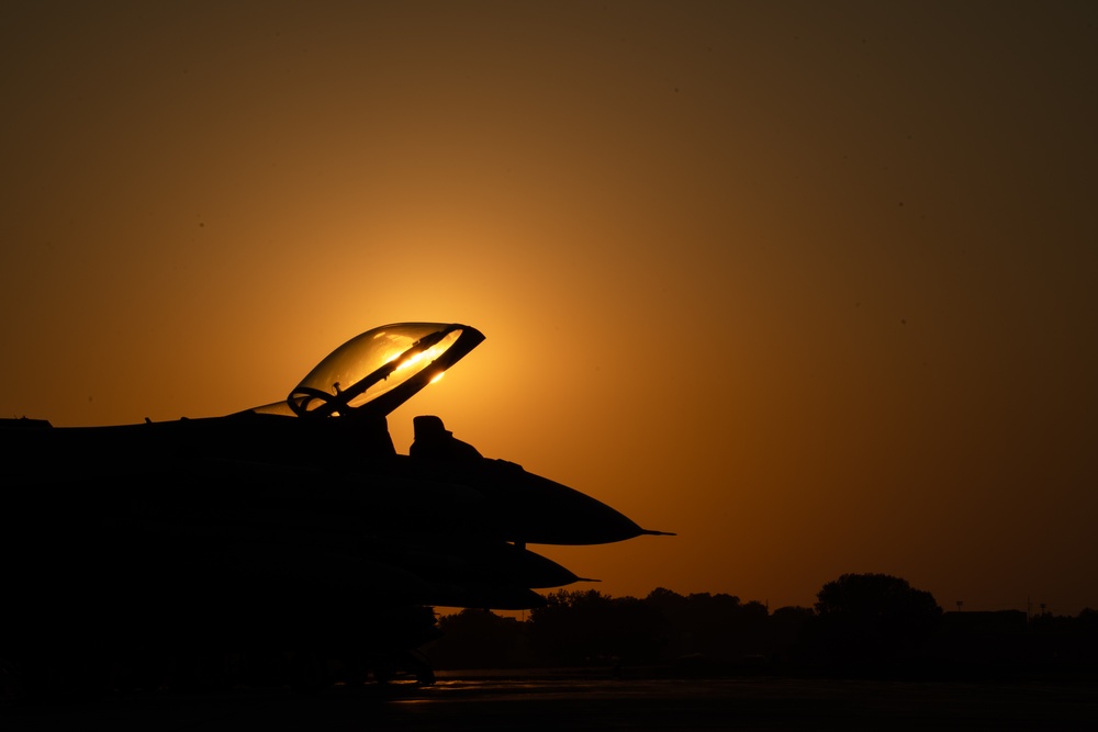 114th Fighter Wing conducts evening operations