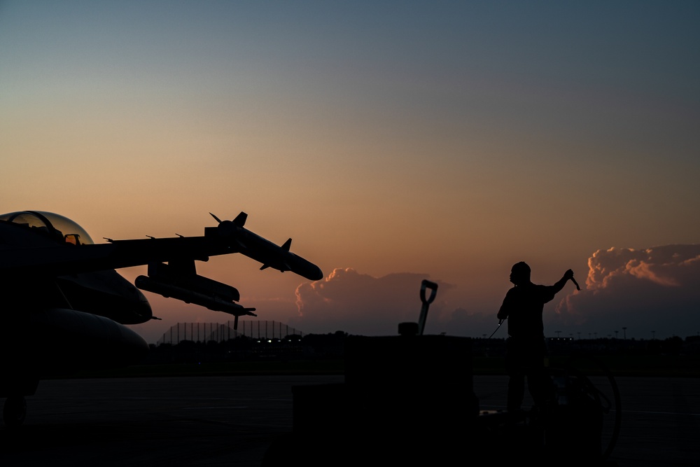 114th Fighter Wing conducts evening operations