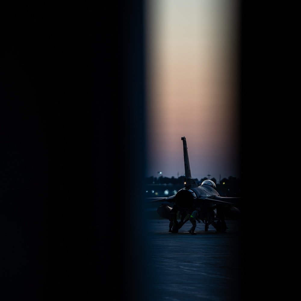 114th Fighter Wing conducts evening operations