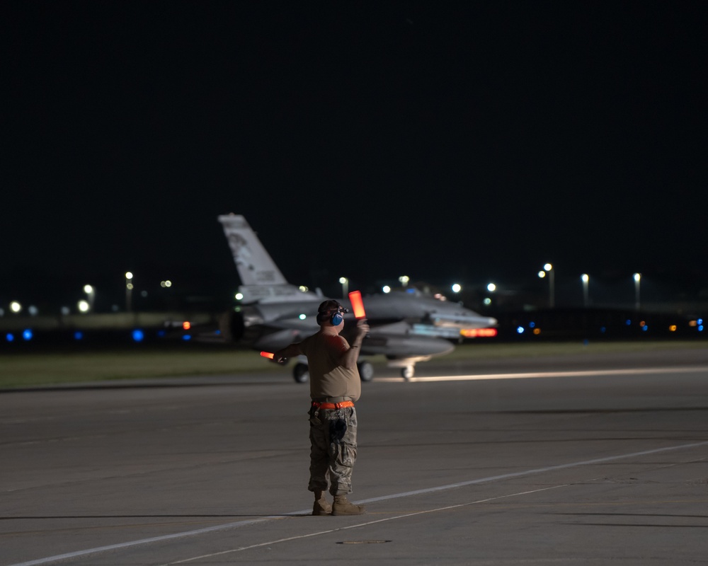 114th Fighter Wing conducts evening operations