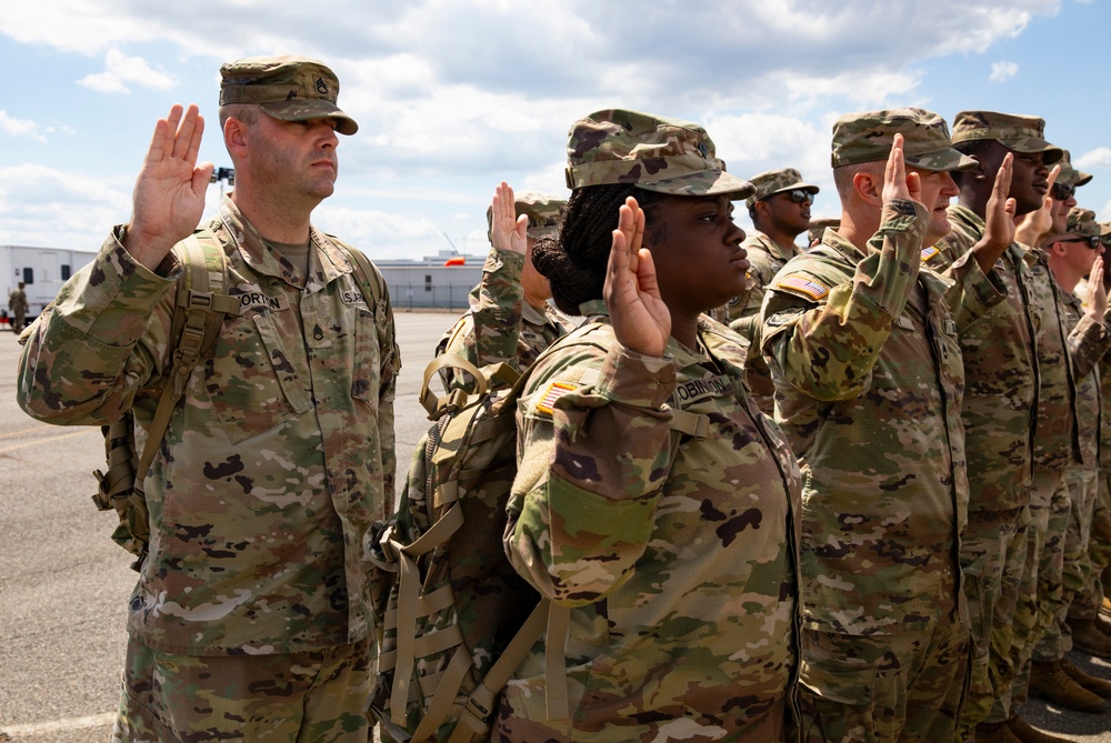 Guard Soldiers Swear in with the United States Marshals Service