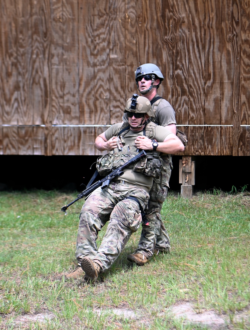 Students Interact with Role Players During Culmination Exercise