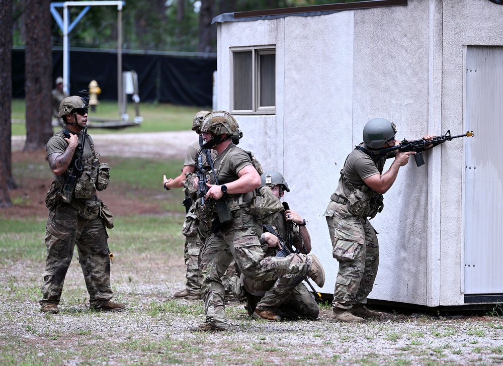 Students Interact with Role Players During Culmination Exercise