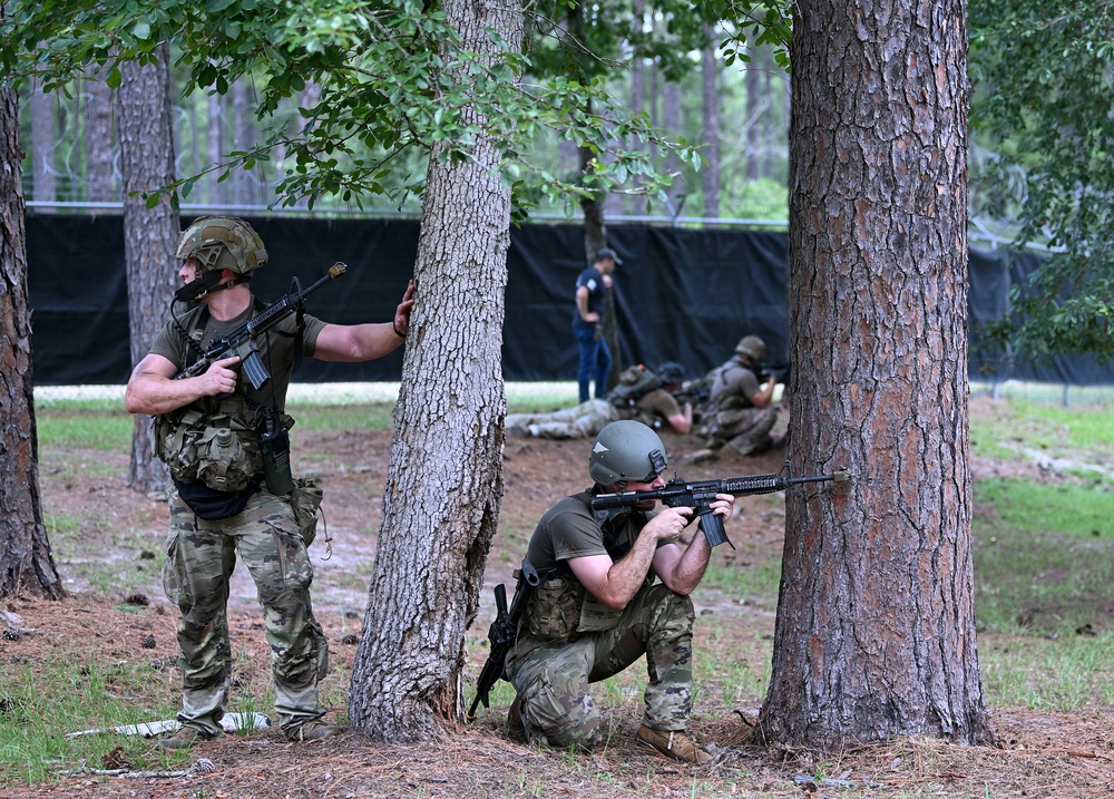 Students Interact with Role Players During Culmination Exercise