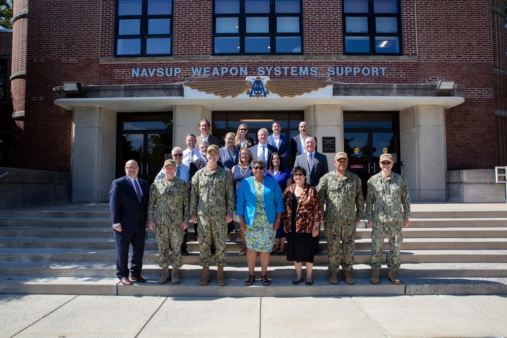 DoD awards NAVSUP WSS for contracting excellence