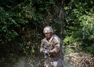 Fort Polk Soldiers test grit during E3B week, strive for excellence