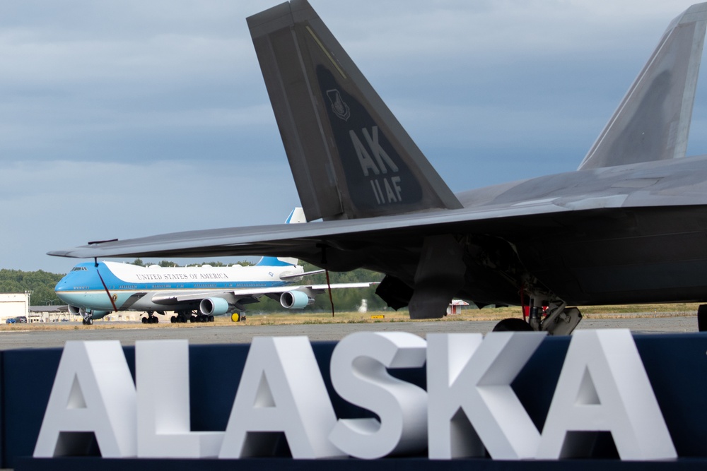 Trump, Putin meet for Alaska 2025 Summit