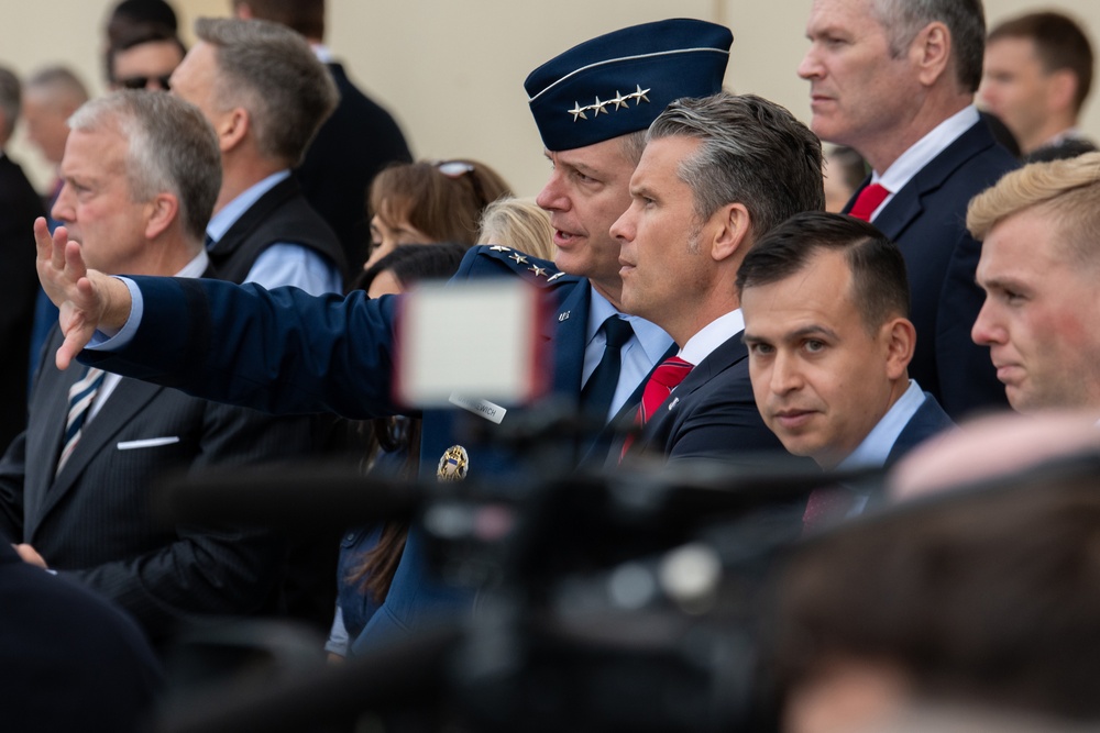 Trump, Putin meet for Alaska 2025 Summit