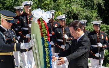 The President of the Republic of Korea Lee Jae Myung Armed Forces Full Honors Wreath-Laying Ceremony
