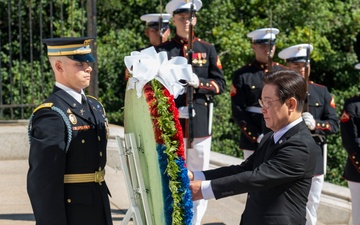 The President of the Republic of Korea Lee Jae Myung Armed Forces Full Honors Wreath-Laying Ceremony