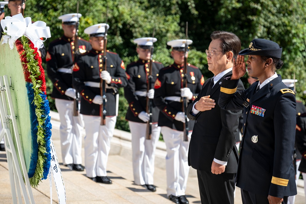 The President of the Republic of Korea Lee Jae Myung Armed Forces Full Honor Arrival Ceremony
