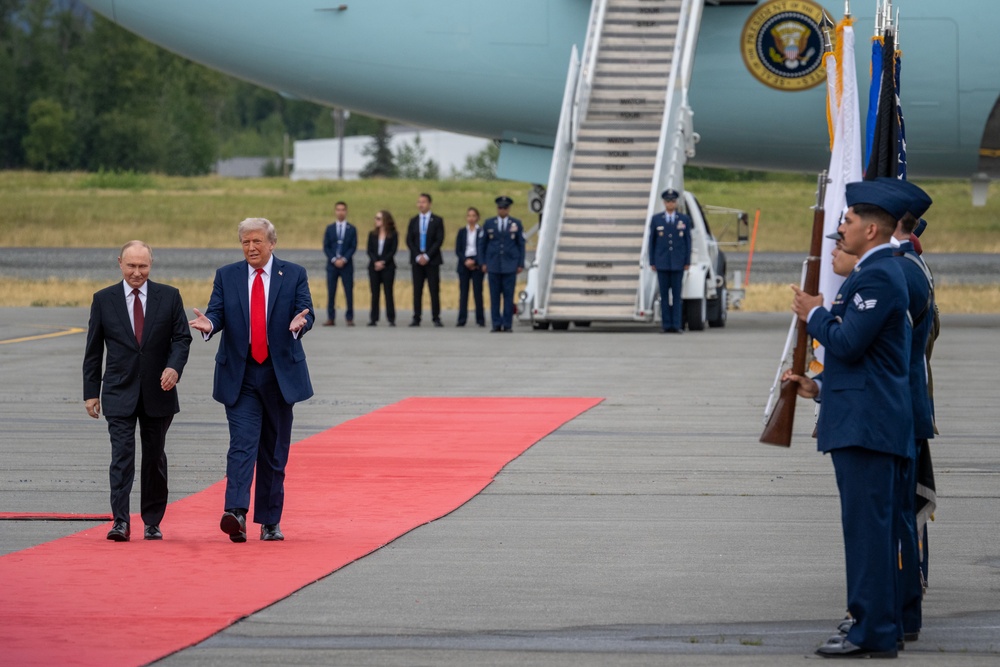 Trump, Putin meet for Alaska 2025 Summit