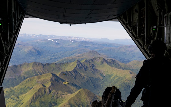 NSWG2 personnel execute a military free fall and CRRC drop during AE25