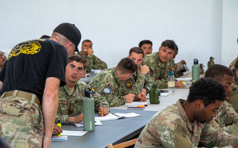 Sabalauski Air Assault School Commences on MKAB, Romania