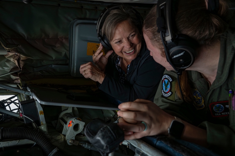 Local leaders fly on KC-135 incentive flight
