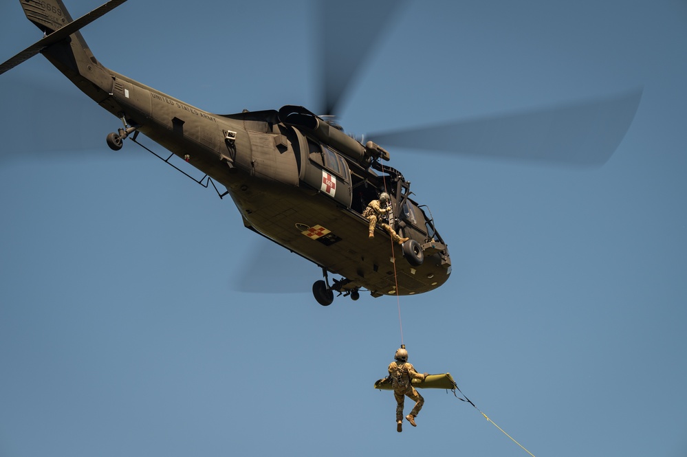 Green Berets, Virginia National Guard conduct helicopter medical evacuation training