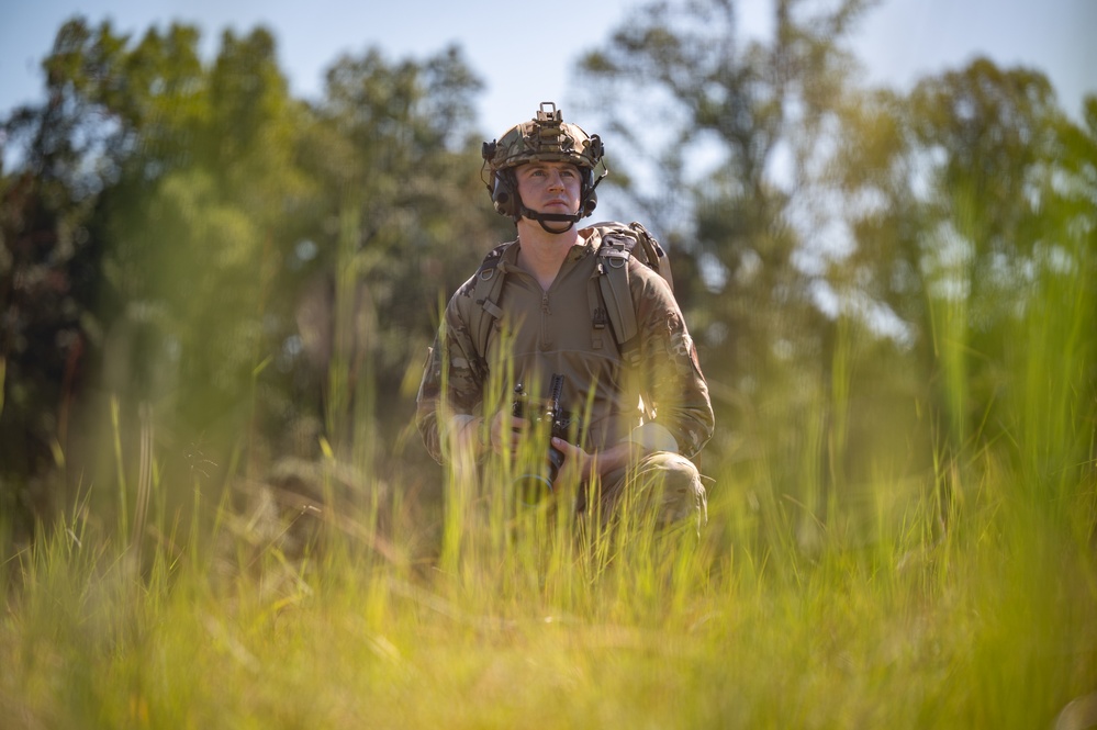 Green Berets, Virginia National Guard conduct helicopter medical evacuation training