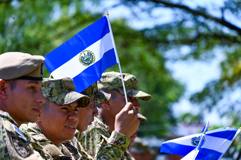 Fuerzas comando 2025 Obstacle Course