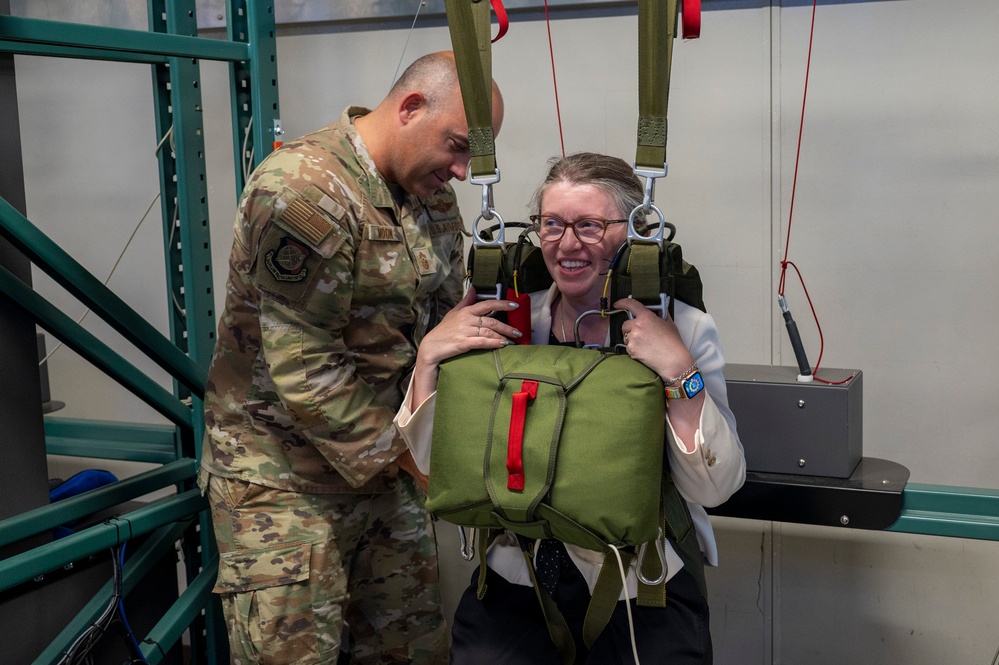 Local Leaders tour Fairchild AFB