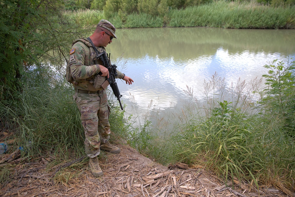 Army National Guard conducts Operation Giant Alp in Laredo, Texas