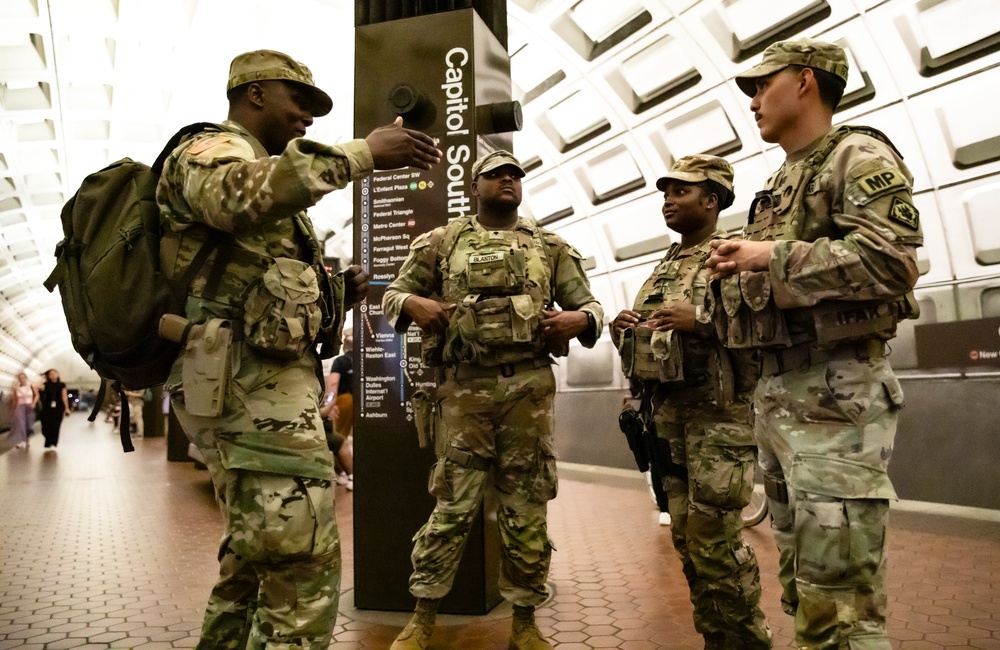 MS Guard Soldiers Patrol the Washington Metro