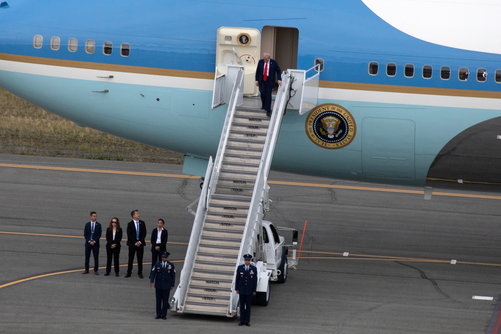 Trump, Putin meet for Alaska 2025 Summit