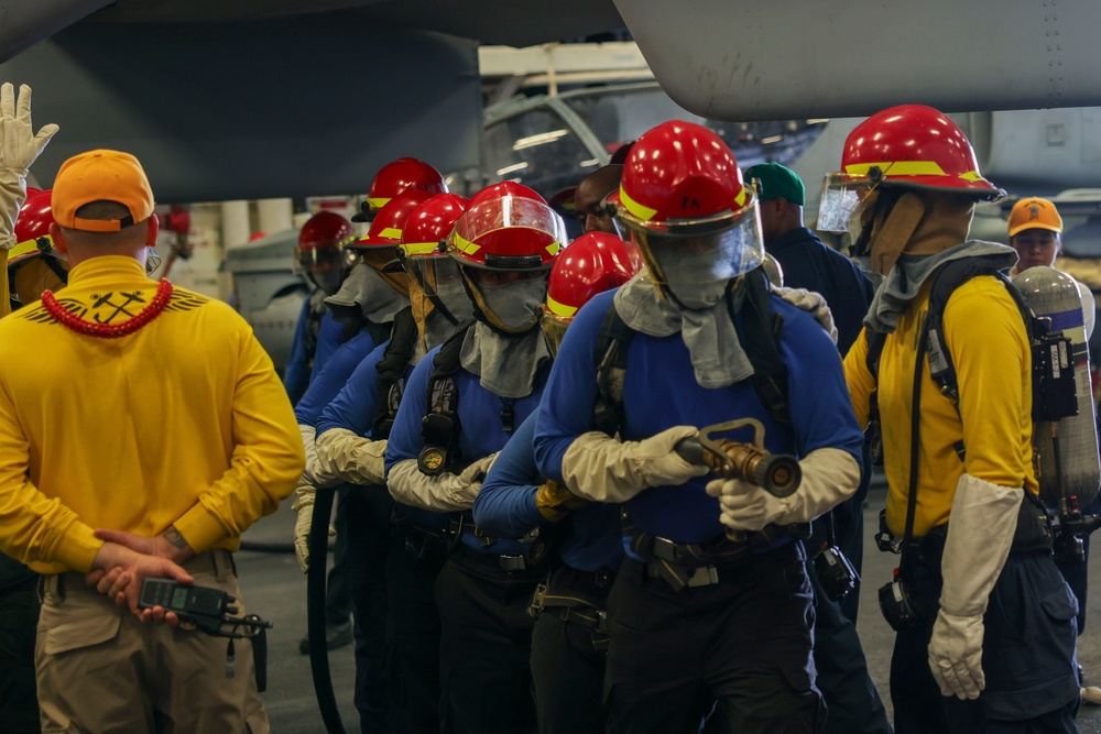 USS Iwo Jima Conducts DC Drill