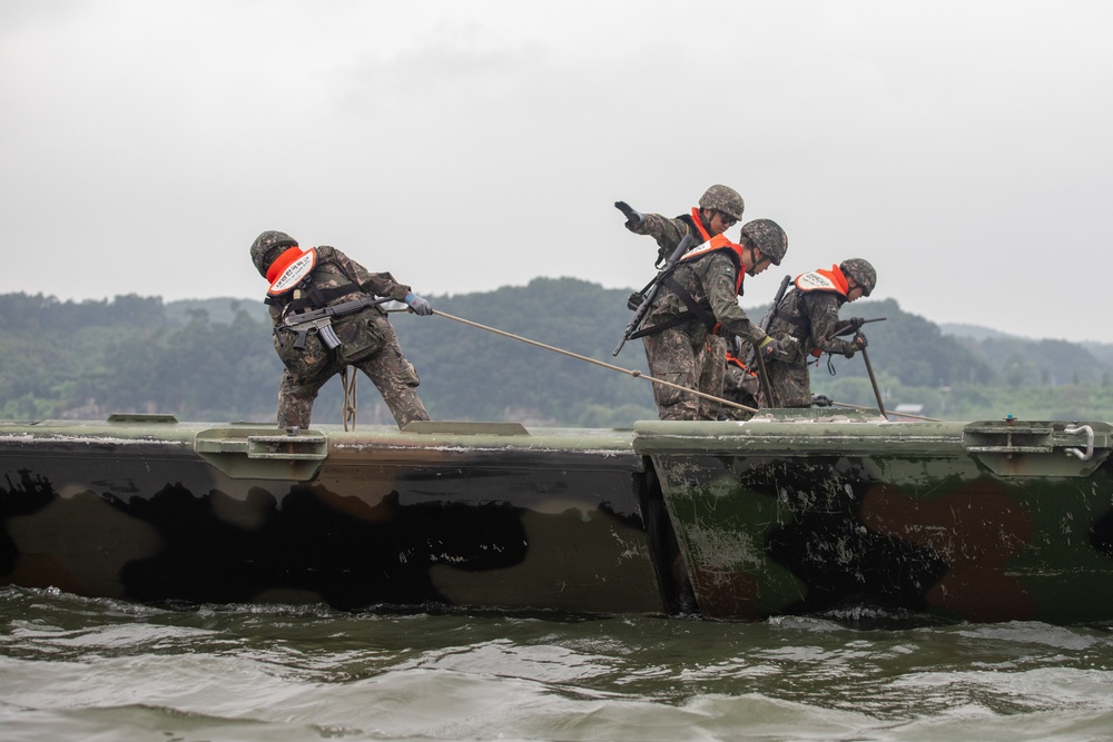 Ulchi Freedom Shield 25: Combined Wet Gap Crossing