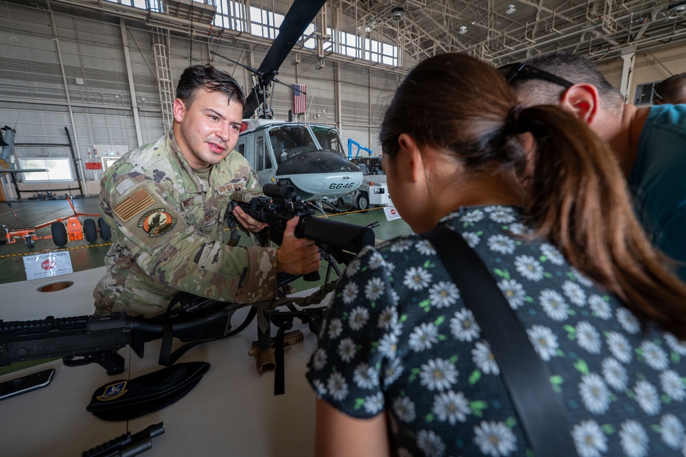 Soaring start at Yokota Air Base: Youth in Aviation 2025