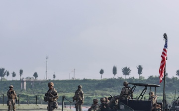 2ID and ROK Army Conduct Combined Wet Gap Crossing Training for UFS25.