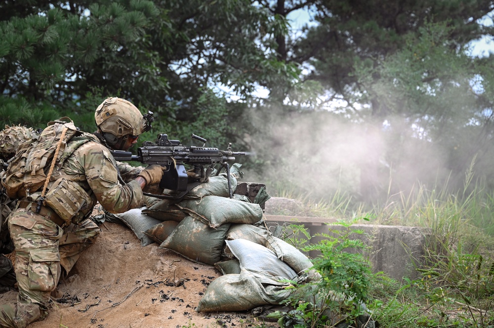 Steel, Sweat, and Fire: 2-23 Infantry Conducts Live Fire Exercise