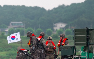 Ulchi Freedom Shield 25: Wet Gap Crossing