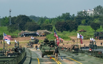 Ulchi Freedom Shield 25: Wet Gap Crossing