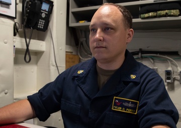 George Washington Sailors Conduct Administrative Work