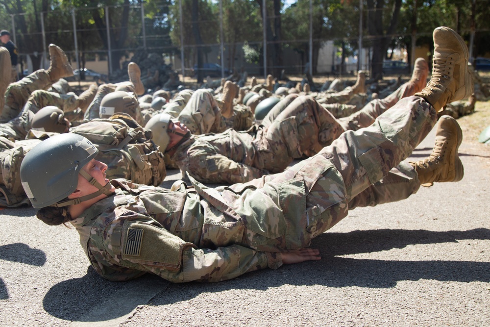 Sabalauski Air Assault School Conducts Phase One on MKAB, Romania