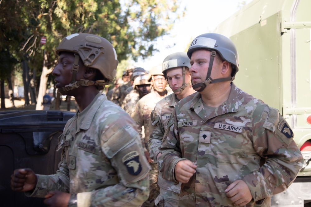 Sabalauski Air Assault School Conducts Phase One on MKAB, Romania