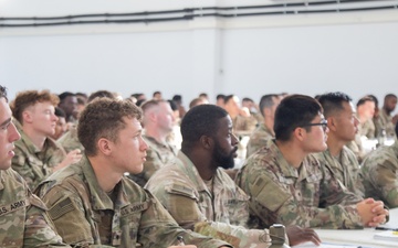 Sabalauski Air Assault School Conducts Phase One on MKAB, Romania