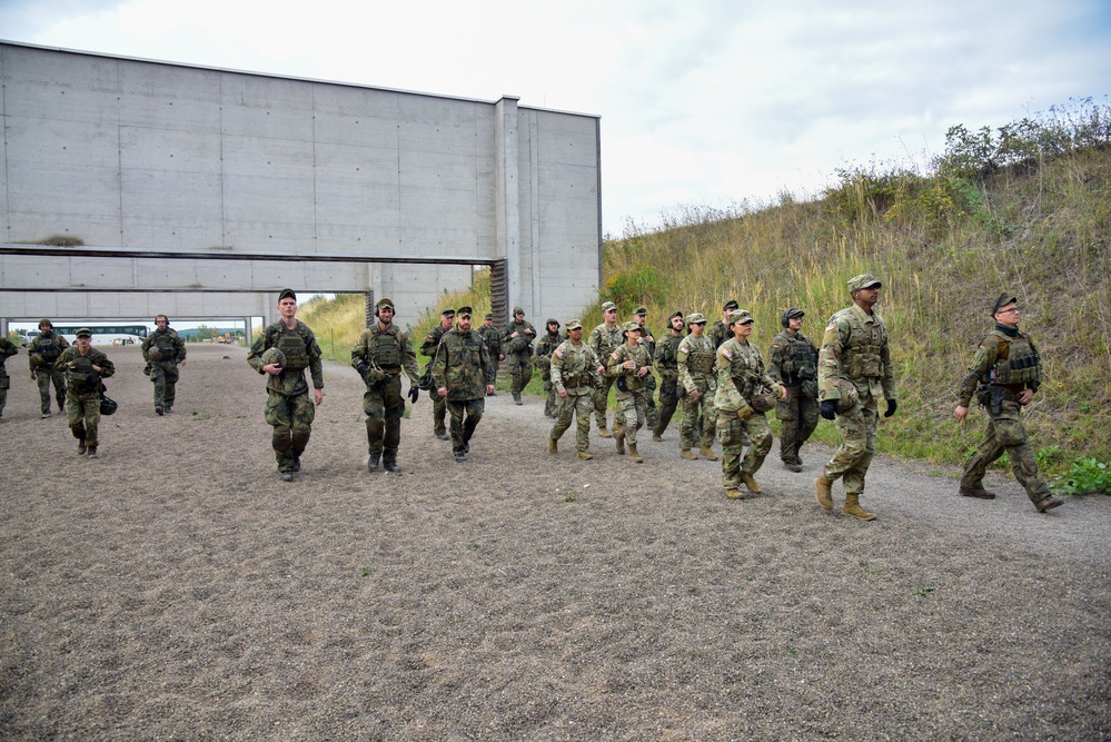 7th Army NCOA Participates in Shooting range for GAFPB