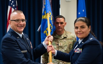 253rd Cyberspace Engineering Installation Group welcomes new commander