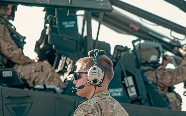 First in Europe: U.S. Army tests Spike missile from AH-64 at range in Poland