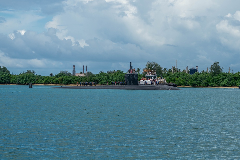 USS Annapolis (SSN 760) returns to Naval Base Guam