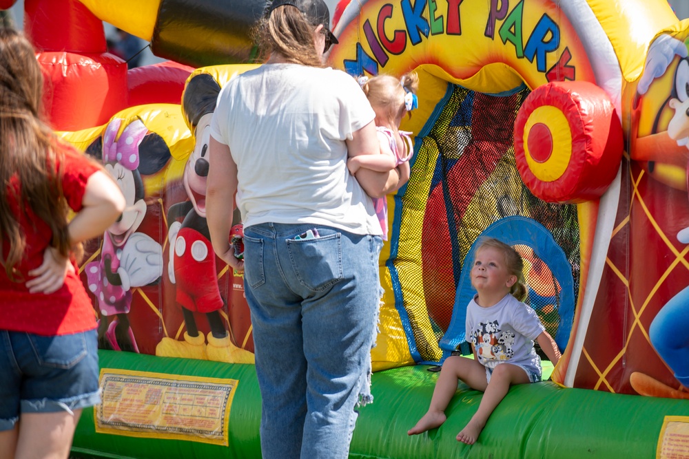 121ARW hosts family day event during Columbus Airshow