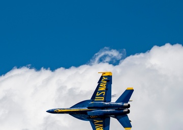 Blue Angels perform aerial demonstration during Columbus Air Show